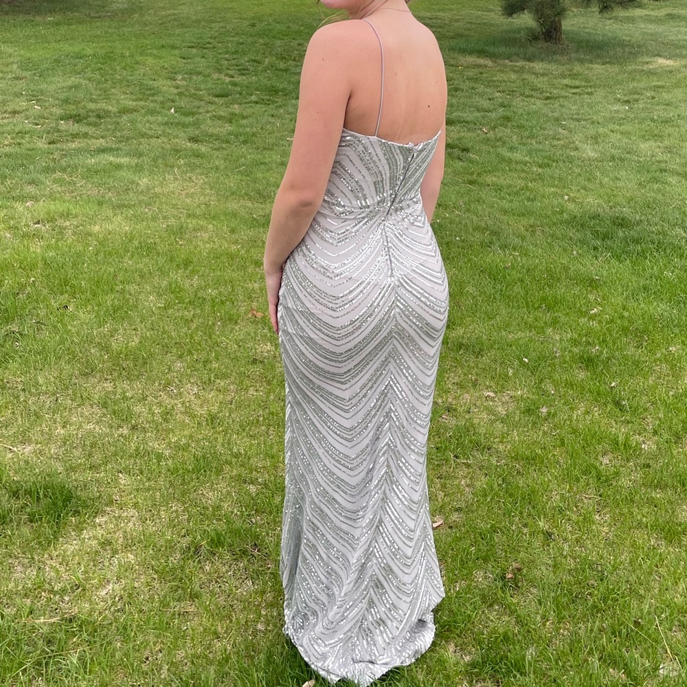 B- Darlin Sparkly silver prom dress size 3/4